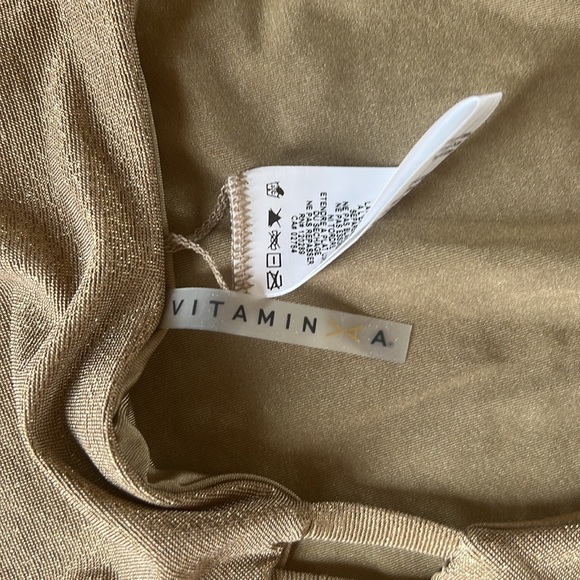 Vitamin A one piece swimsuit, size small - Picture 6 of 9